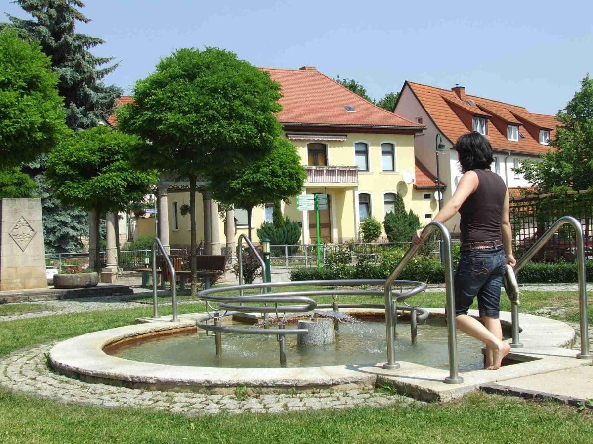 Ferienhaus Herztor Bad Bibra Экстерьер фото